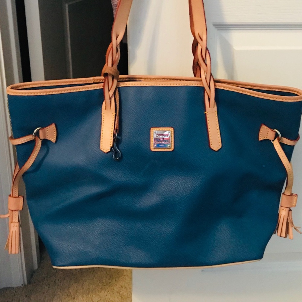 Dooney & Bourke